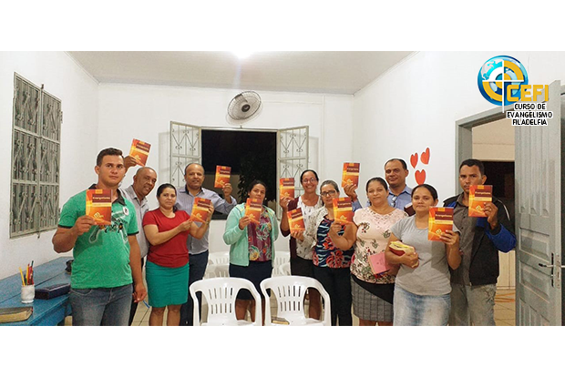 Imagem de Abertura do Curso de Evangelismo Filadélfia - CEFI na AD em Estrela de Rondônia. Pr. Pres. Alcides Balbino, dirigente Ev. Edélio.